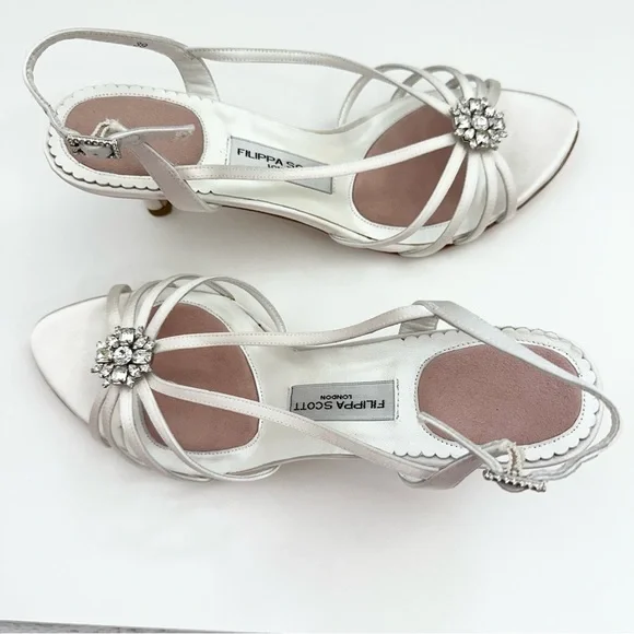 NEW! Filippa Scott Lori Wedding shoe heels 39 8.5 satin ivory crystal - Picture 10 of 10